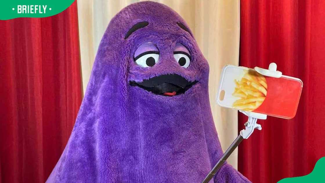 Grimace taking a selfie