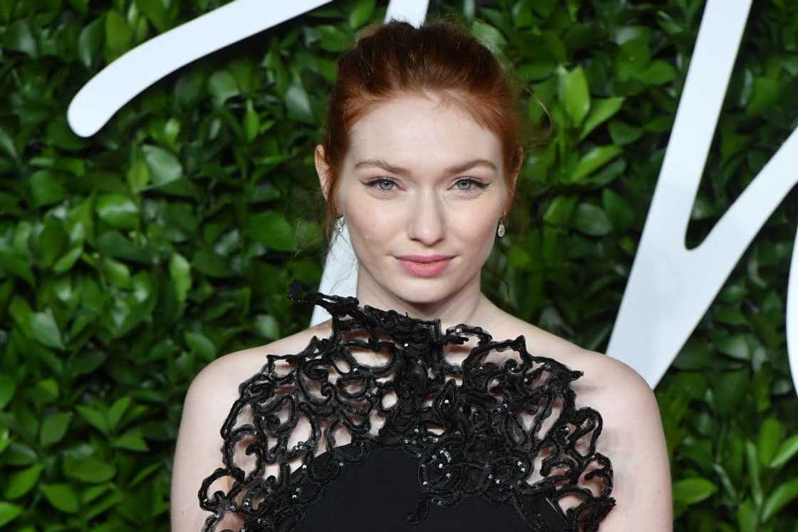 Cast of Poldark season 2 Cast of Poldark season 2