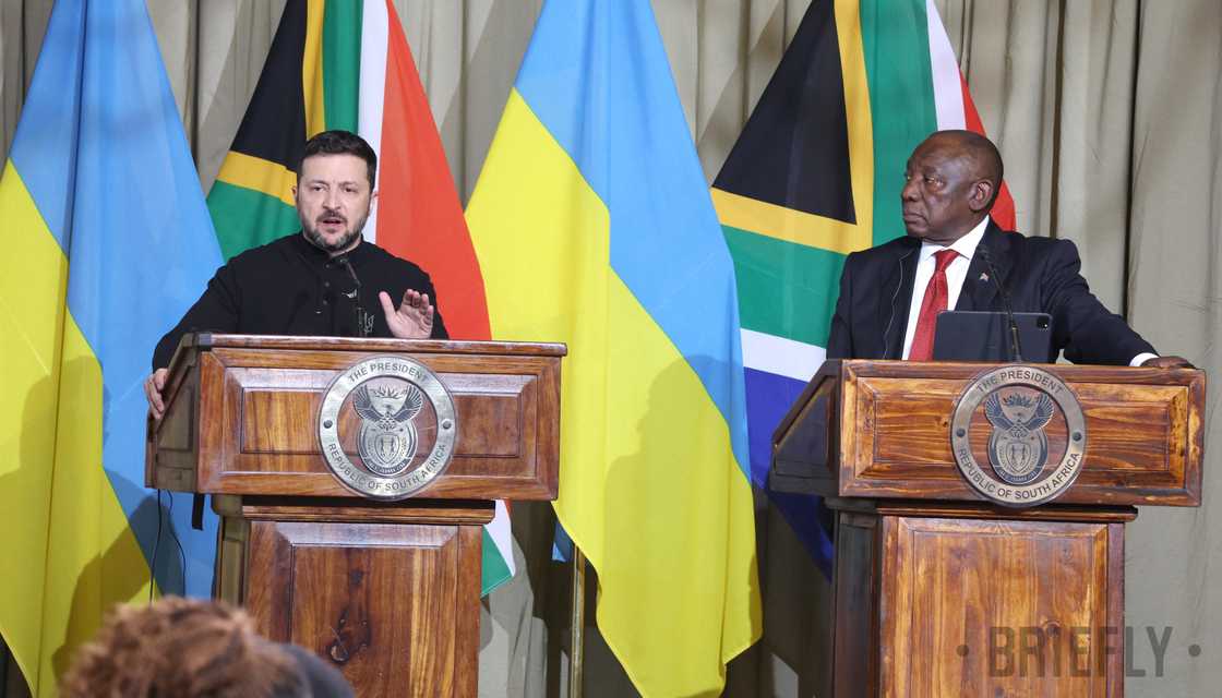 Ukrainian President Volodymyr Zelenskyy used Russia's attack on Ukraine on Thursday, 24 April 2025 to emphasise how peace negotiations should not be delayed while speaking to President Cyril Ramaphosa during his official visit to South Africa. Ukrainian President Volodymyr Zelenskyy used Russia's attack on Ukraine on Thursday, 24 April 2025 to emphasise how peace negotiations should not be delayed while speaking to President Cyril Ramaphosa during his official visit to South Africa.