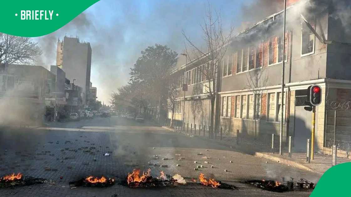 Protesters burned the Department of Home Affairs after they were evicted from the Pharoe Flats in Germston Protesters burned the Department of Home Affairs after they were evicted from the Pharoe Flats in Germston