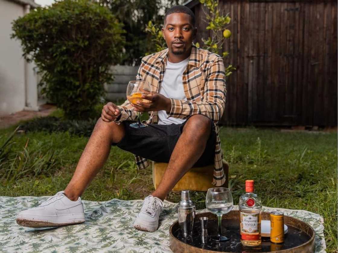 Njeza real name Njeza real name