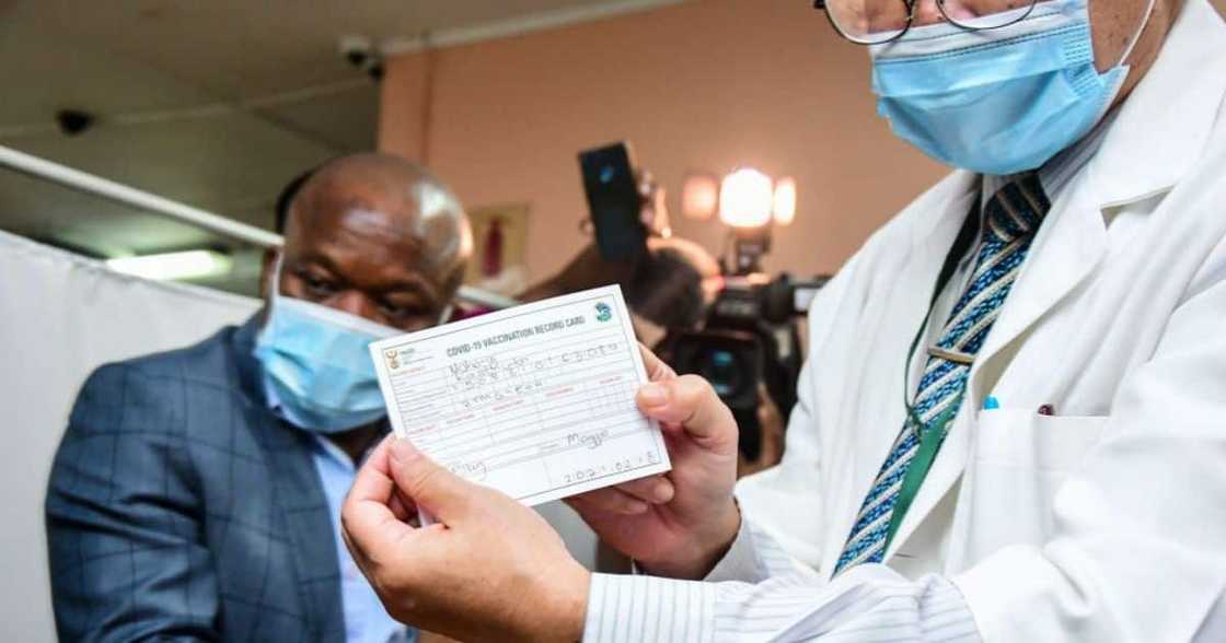 vaccine, vaccine mandate, Covid-19, Omicron, Business for SA, B4SA vaccine, vaccine mandate, Covid-19, Omicron, Business for SA, B4SA