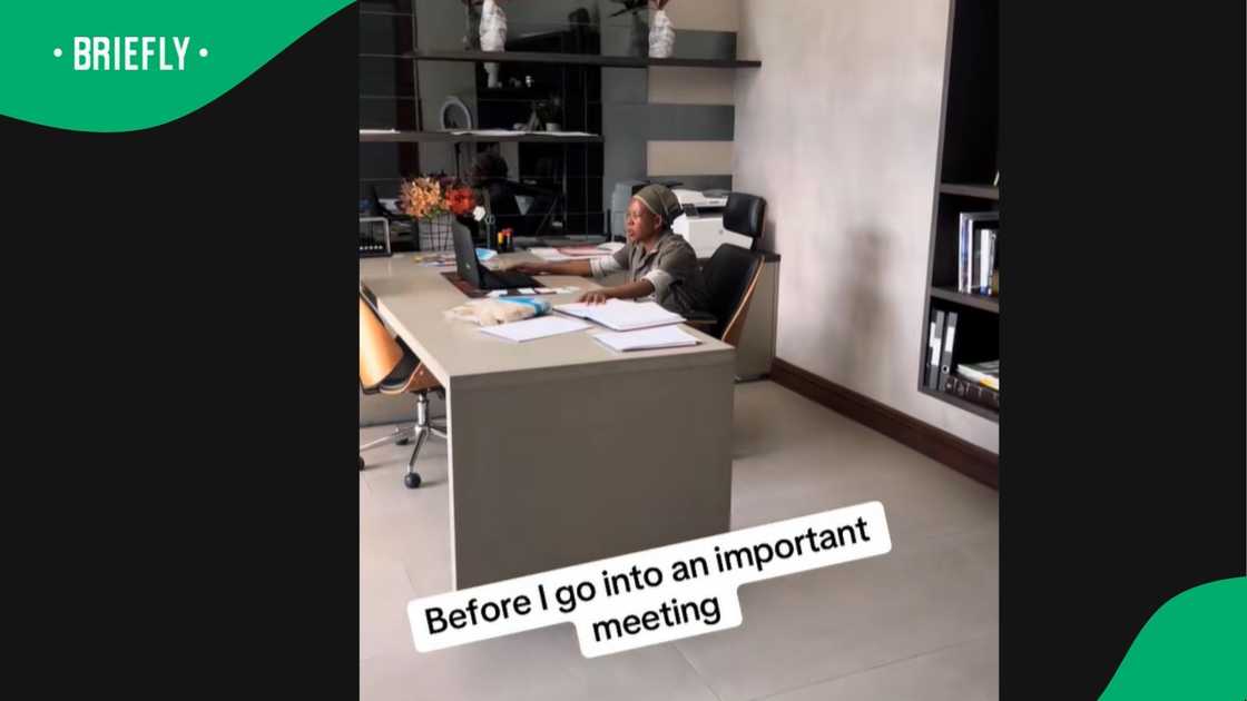 A video showed the love between Thembi and her employee, Kiki. A video showed the love between Thembi and her employee, Kiki.