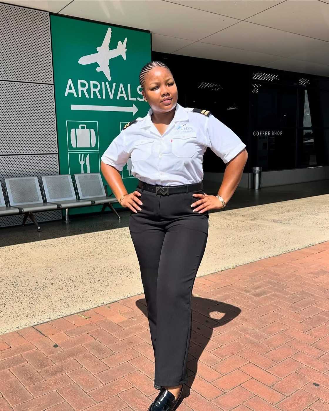 Mzansi was moved after a young lady shared her journey of becoming the first pilot in her family. Mzansi was moved after a young lady shared her journey of becoming the first pilot in her family.