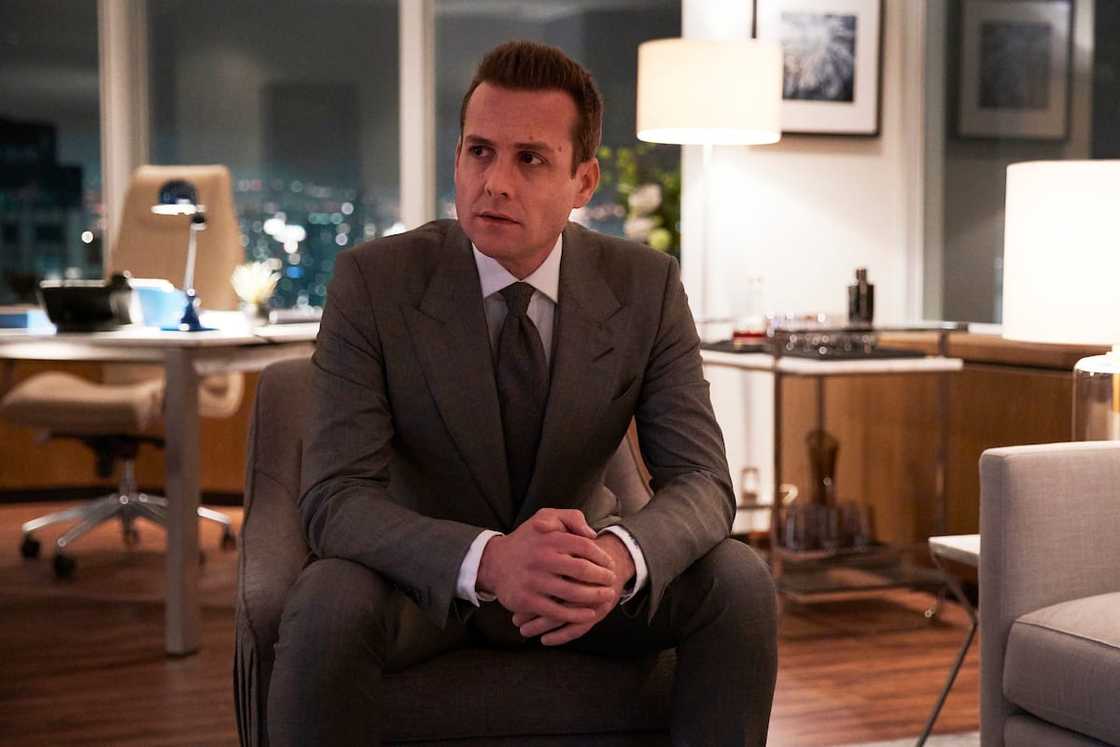 Gabriel Macht on the Suits set Gabriel Macht on the Suits set