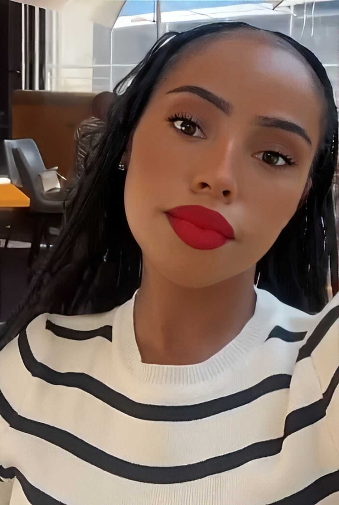 A teacher was hyped up by her learners in a heartwarming video. A teacher was hyped up by her learners in a heartwarming video.