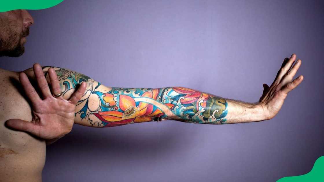 How much does a forearm tattoo cost? How much does a forearm tattoo cost?