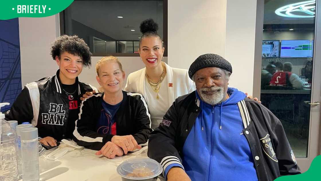 Alysha Clark with her mother, late father, and another sibling Alysha Clark with her mother, late father, and another sibling