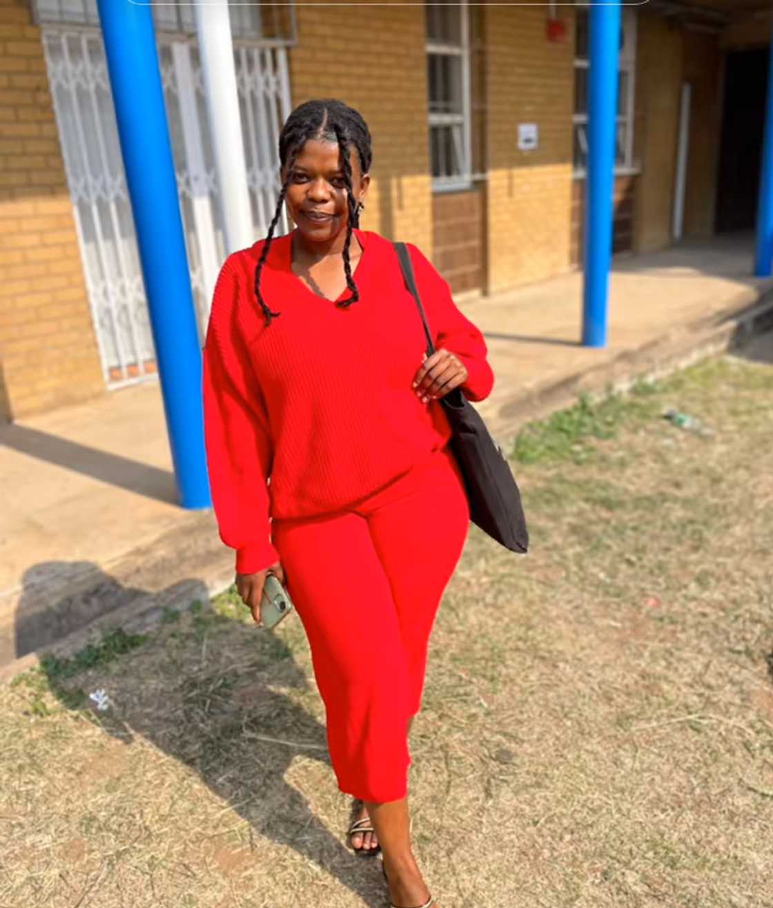 Internet users noted how expensive building material was, and said saving R1700 for 10 months a year would not be enough Internet users noted how expensive building material was, and said saving R1700 for 10 months a year would not be enough