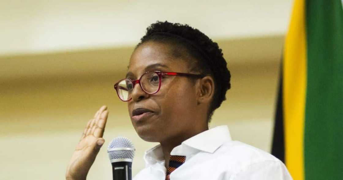 Khumbudzo Ntshavheni, SABC, TV licence Khumbudzo Ntshavheni, SABC, TV licence