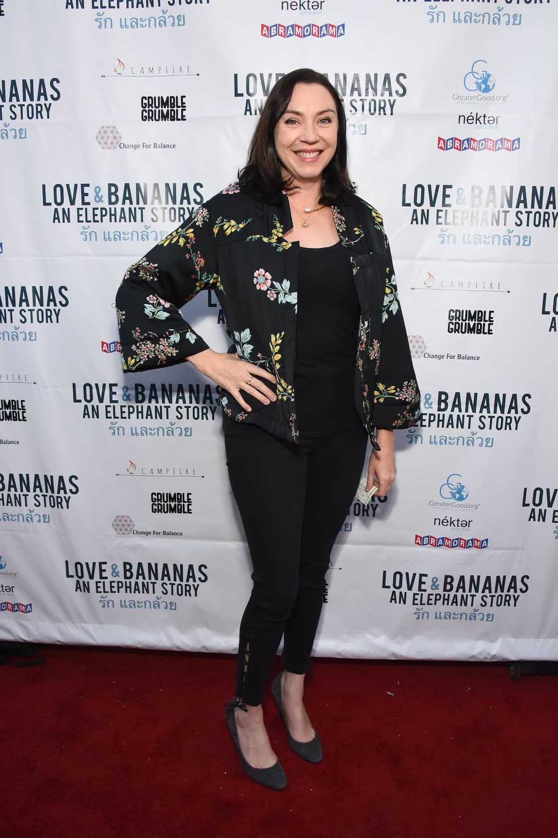 Stephanie Courtney Stephanie Courtney