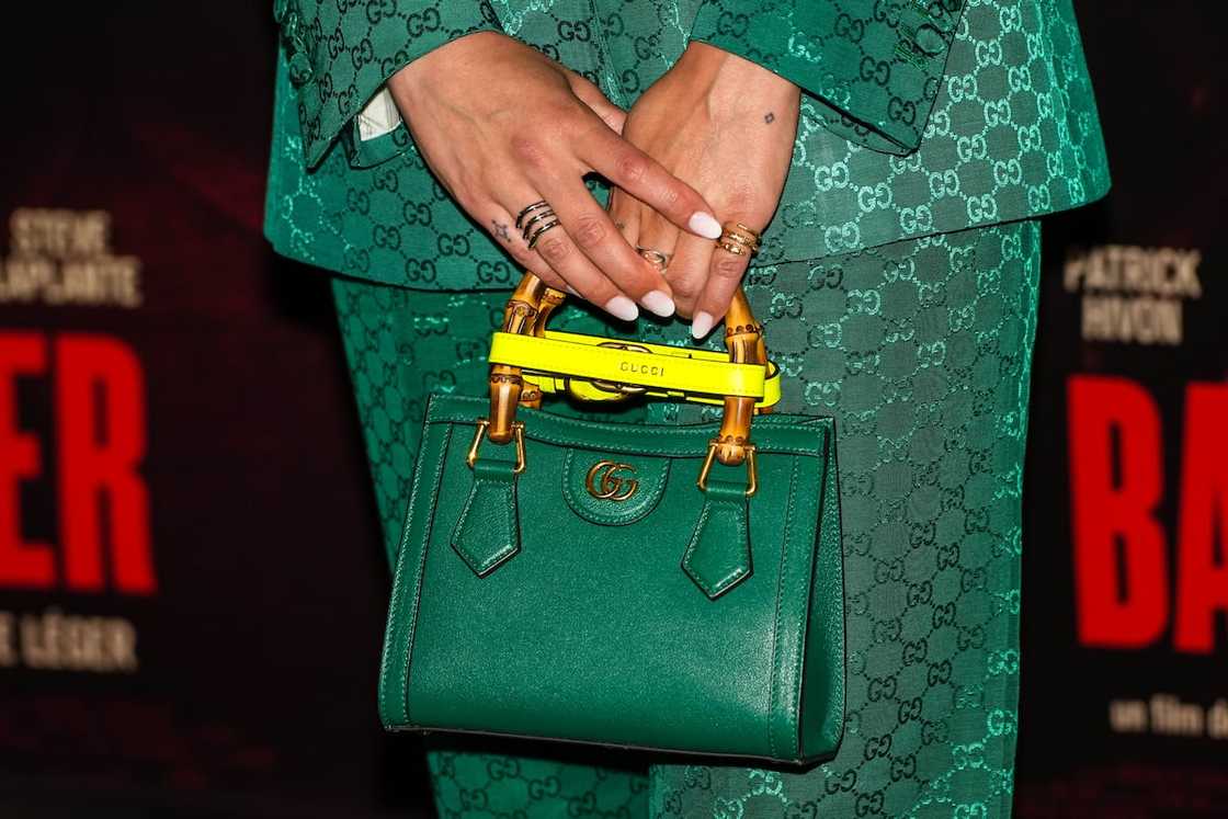 Gucci purse Gucci purse