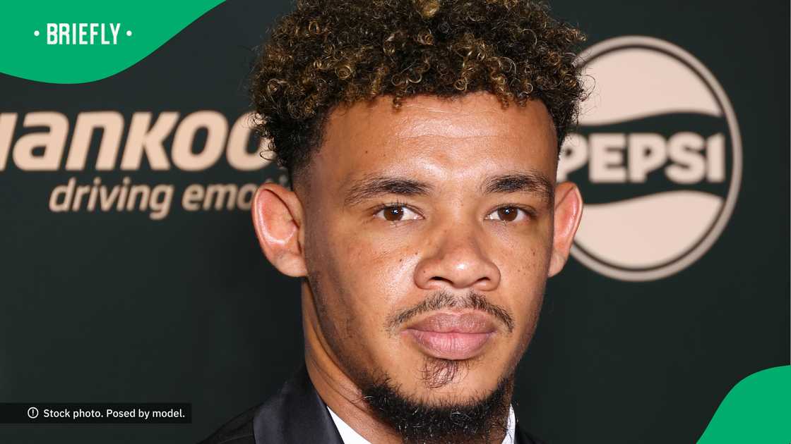 SA reacted to Ronwen Williams award loss SA reacted to Ronwen Williams award loss