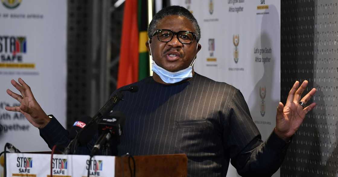 Transport Minister Fikile Mbalula, Drivers Licence card machine, in Germany for repairs Transport Minister Fikile Mbalula, Drivers Licence card machine, in Germany for repairs