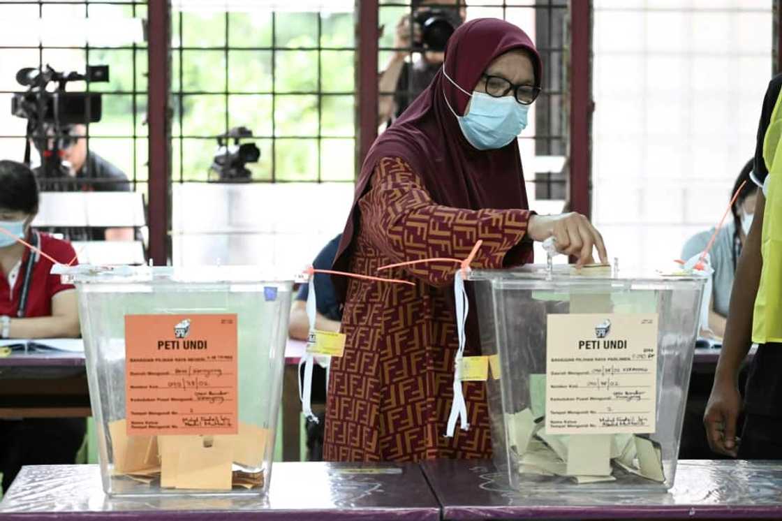 About 21 million Malaysians are expected to cast their votes on Saturday About 21 million Malaysians are expected to cast their votes on Saturday