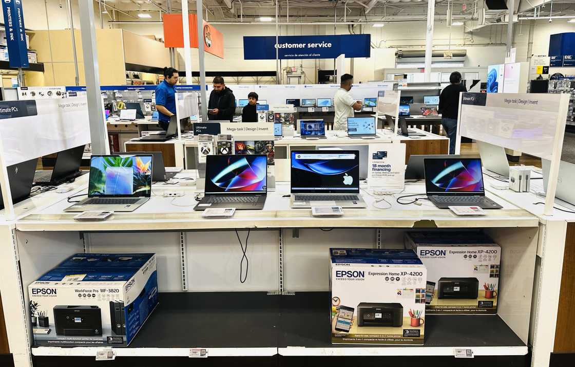 The MEC could not explain what brands the laptops were The MEC could not explain what brands the laptops were