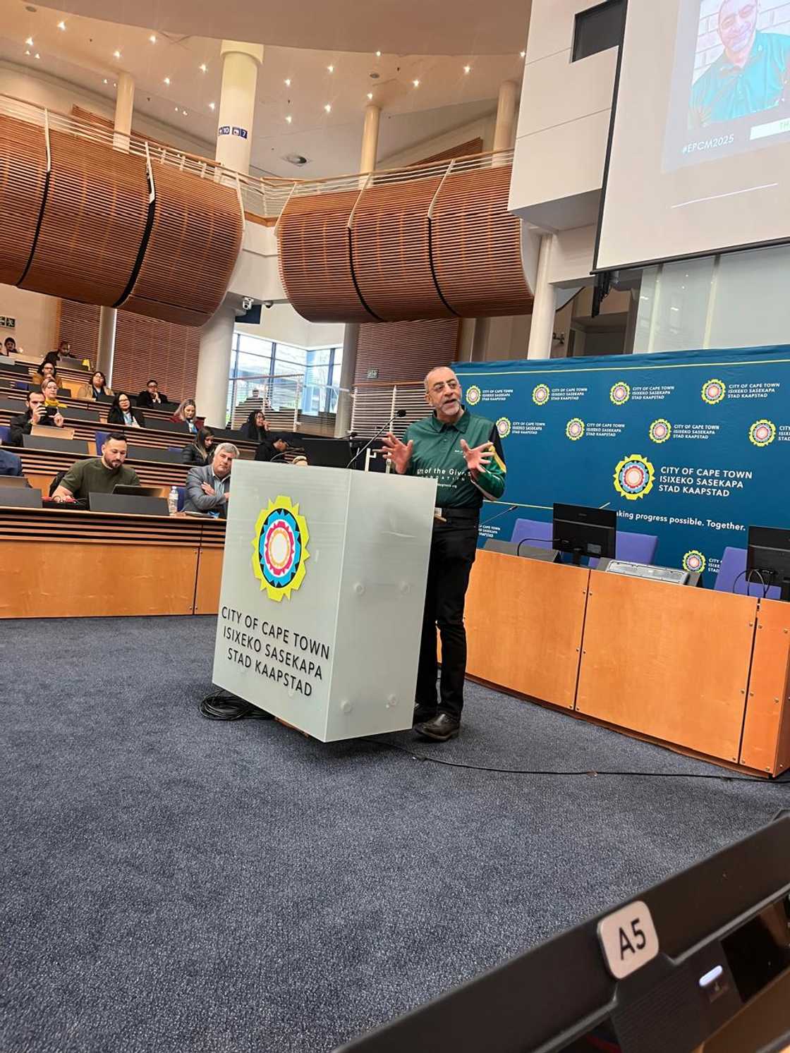 Imtiaz Sooliman called for the government to block Palestinians from entering SA Imtiaz Sooliman called for the government to block Palestinians from entering SA