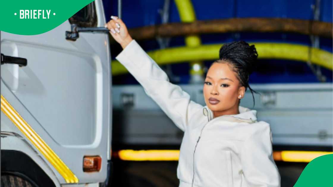 Netizens reacted to Cyan's recent behaviour towards her fans