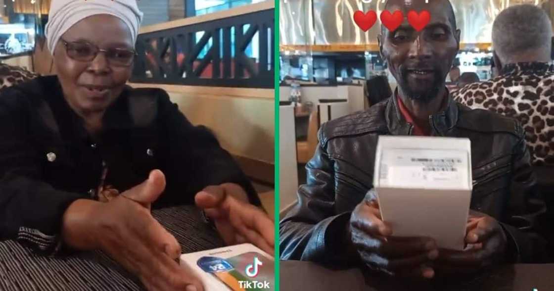 Mom and dad received new phones Mom and dad received new phones