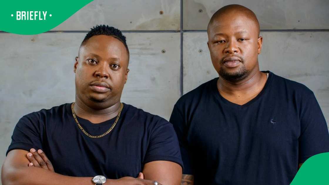 DJ Sphectacula and DJ Naves at the South African Dance Music Awards. DJ Sphectacula and DJ Naves at the South African Dance Music Awards.
