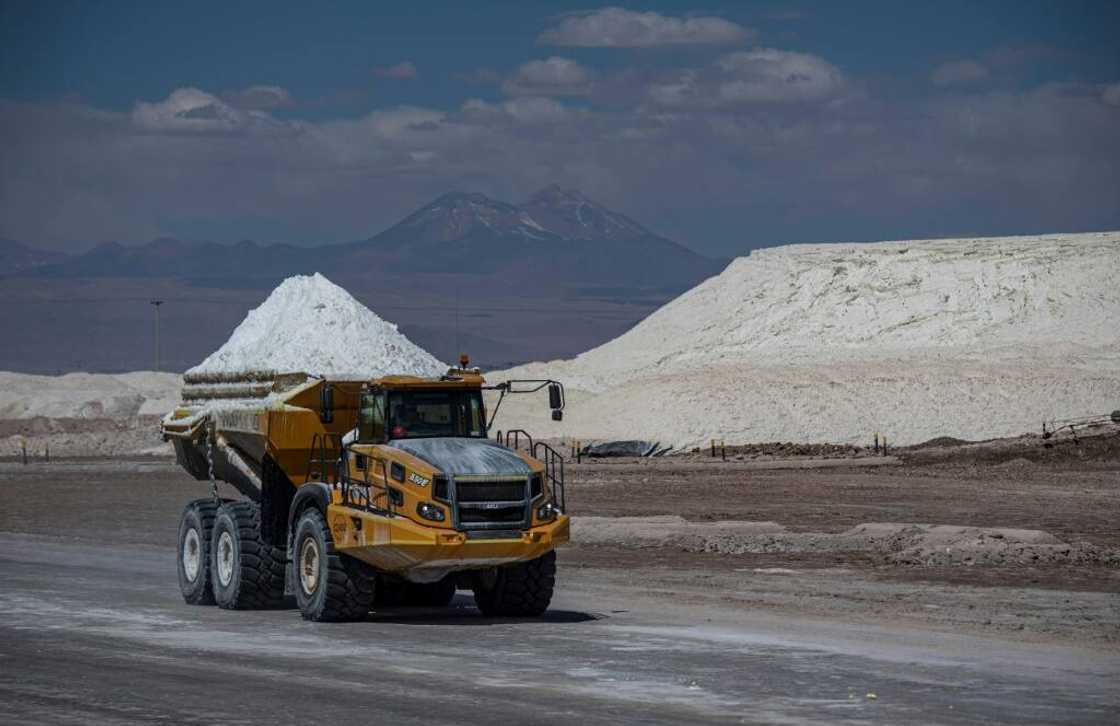 "Lithium triangle" countries are looking towards battery manufacturing as a way to turn the natural bounty into an industrial revolution "Lithium triangle" countries are looking towards battery manufacturing as a way to turn the natural bounty into an industrial revolution