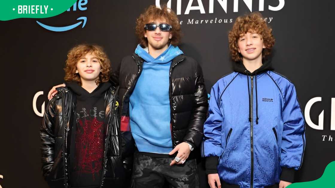 Niles Neumann (L), Noah Neumann (C), and Nelson Neumann (R) Niles Neumann (L), Noah Neumann (C), and Nelson Neumann (R)