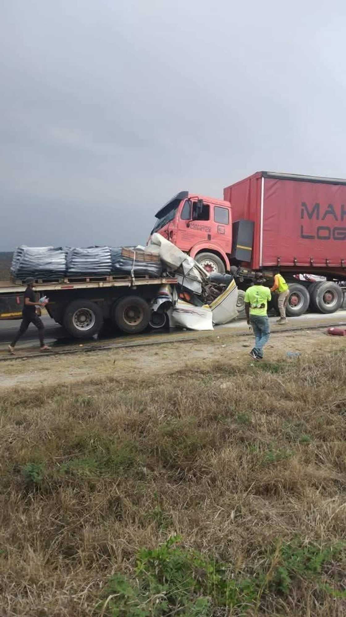 An accident claimed 13 people, including 12 women, in Limpopo