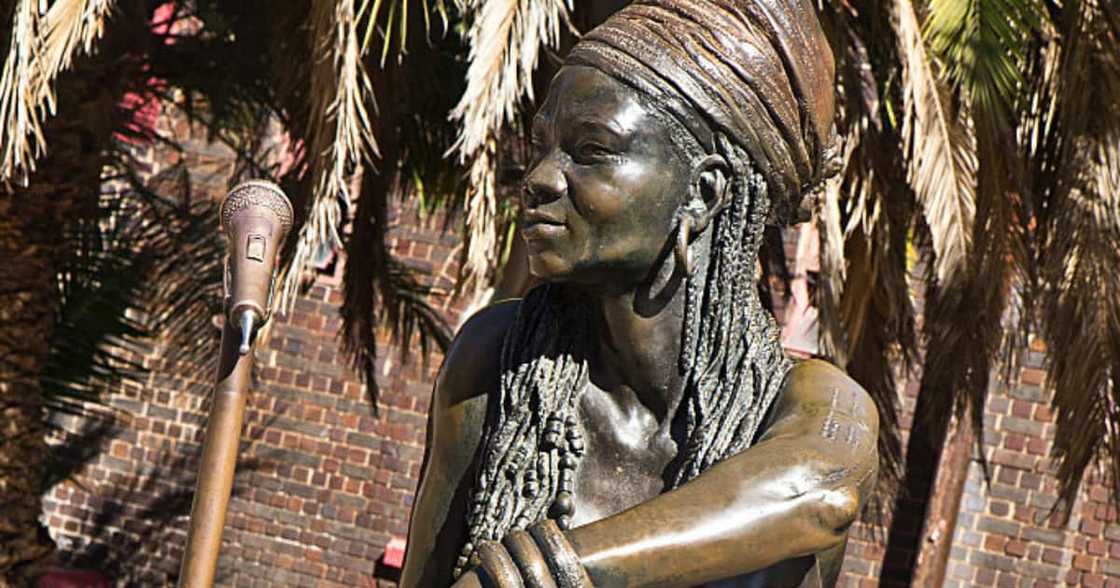 Brenda Fassie, Awards, Statue, Bassline Music Venue, Angus Taylor Brenda Fassie, Awards, Statue, Bassline Music Venue, Angus Taylor