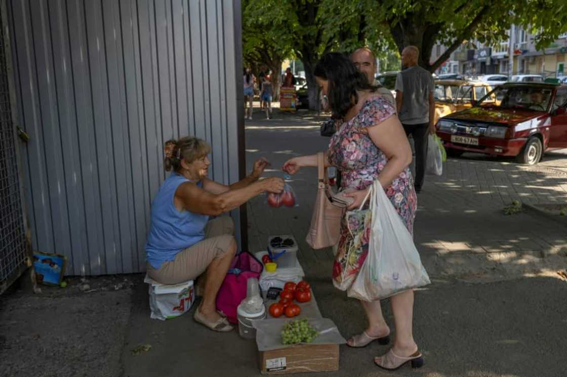 In Marganets, the military warns against visiting the shore of the Dnipro, for fear enemy troops may take aim from opposite banks In Marganets, the military warns against visiting the shore of the Dnipro, for fear enemy troops may take aim from opposite banks