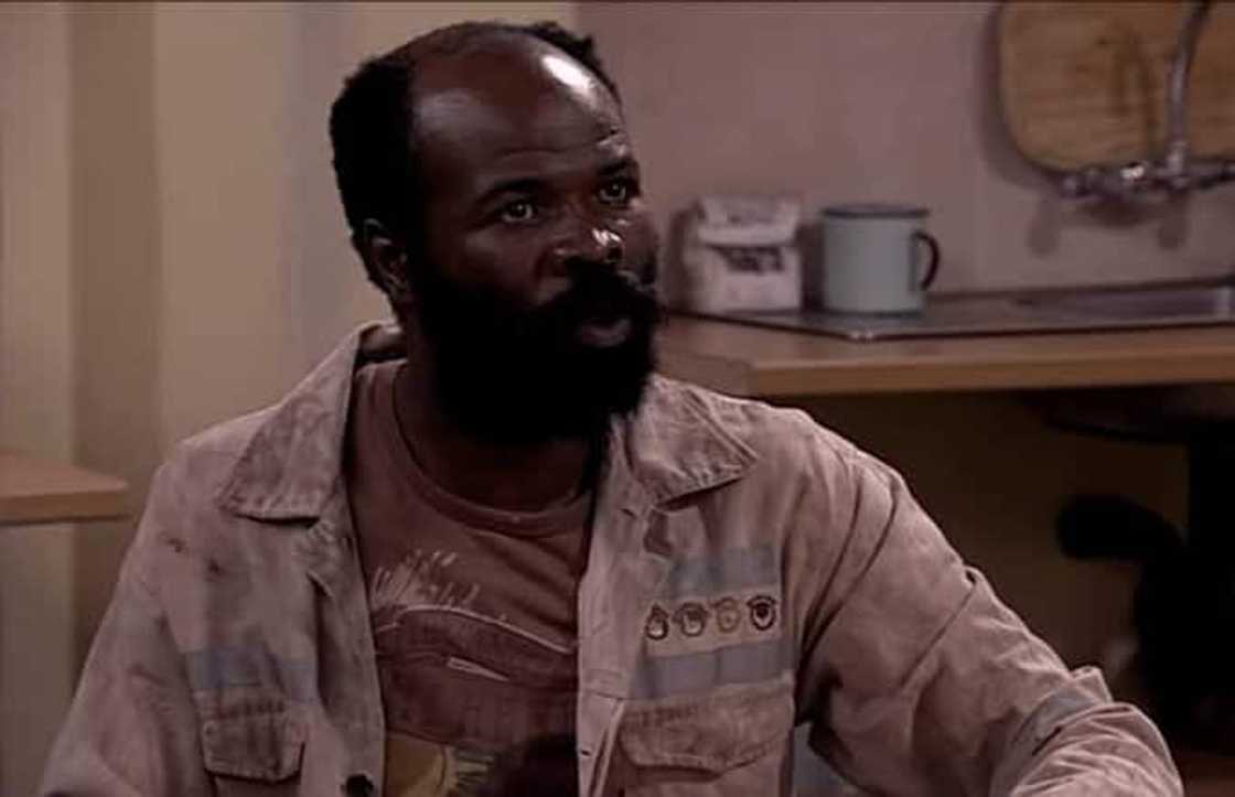 Thulani Mtsweni Thulani Mtsweni
