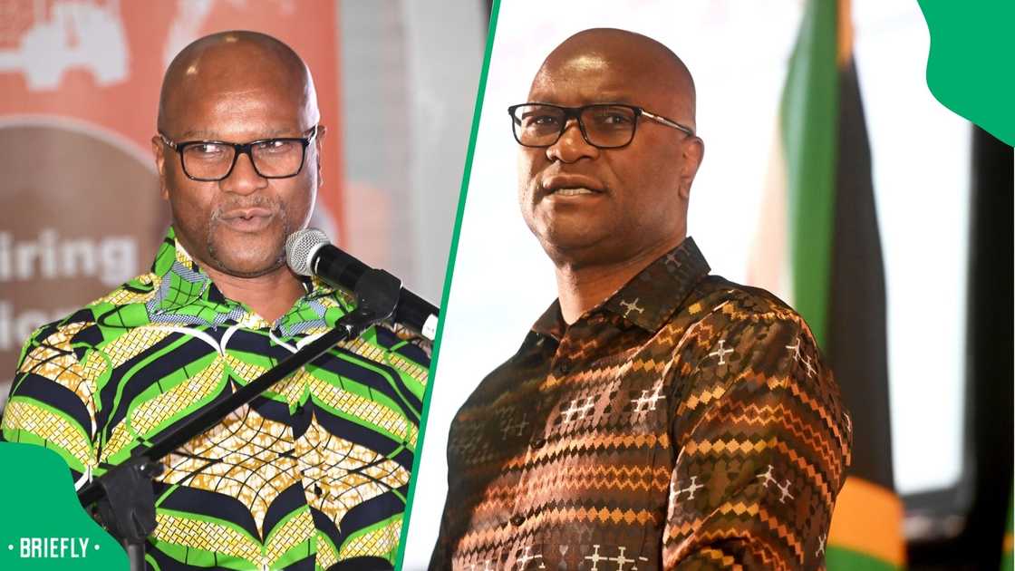 Nathi Mthethwa's family performs rituals before his burial