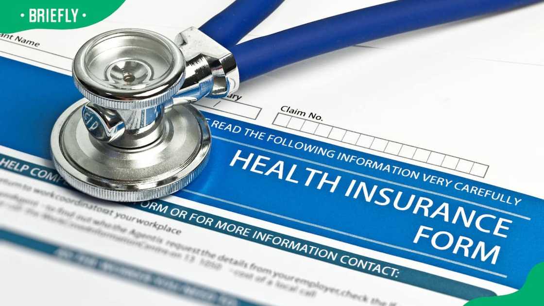 A health insurance form