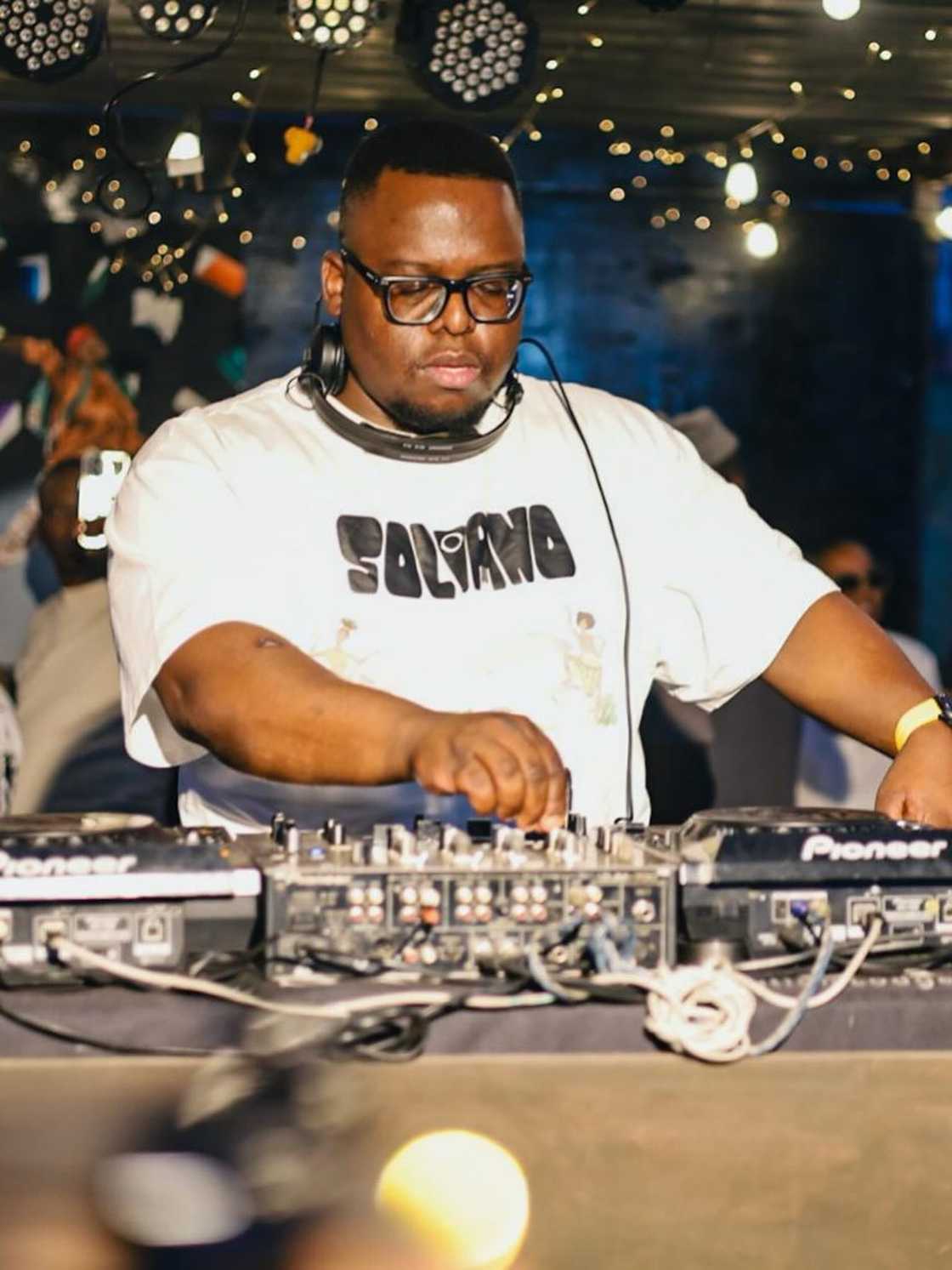 Sol Phenduka commented on his lookalike's wedding Sol Phenduka commented on his lookalike's wedding