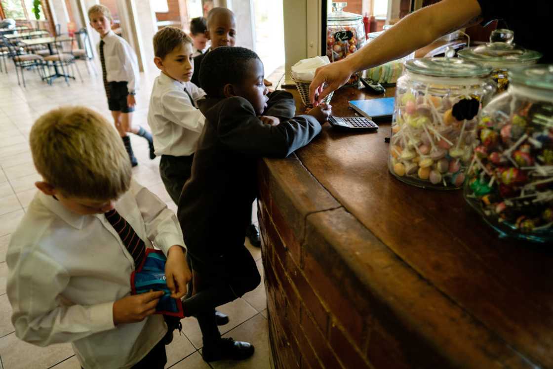 People worried about tuckshop food safety