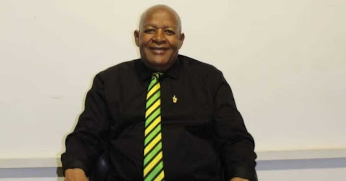 ANC mayor, Neo Schalk, car accident, head-on collision ANC mayor, Neo Schalk, car accident, head-on collision