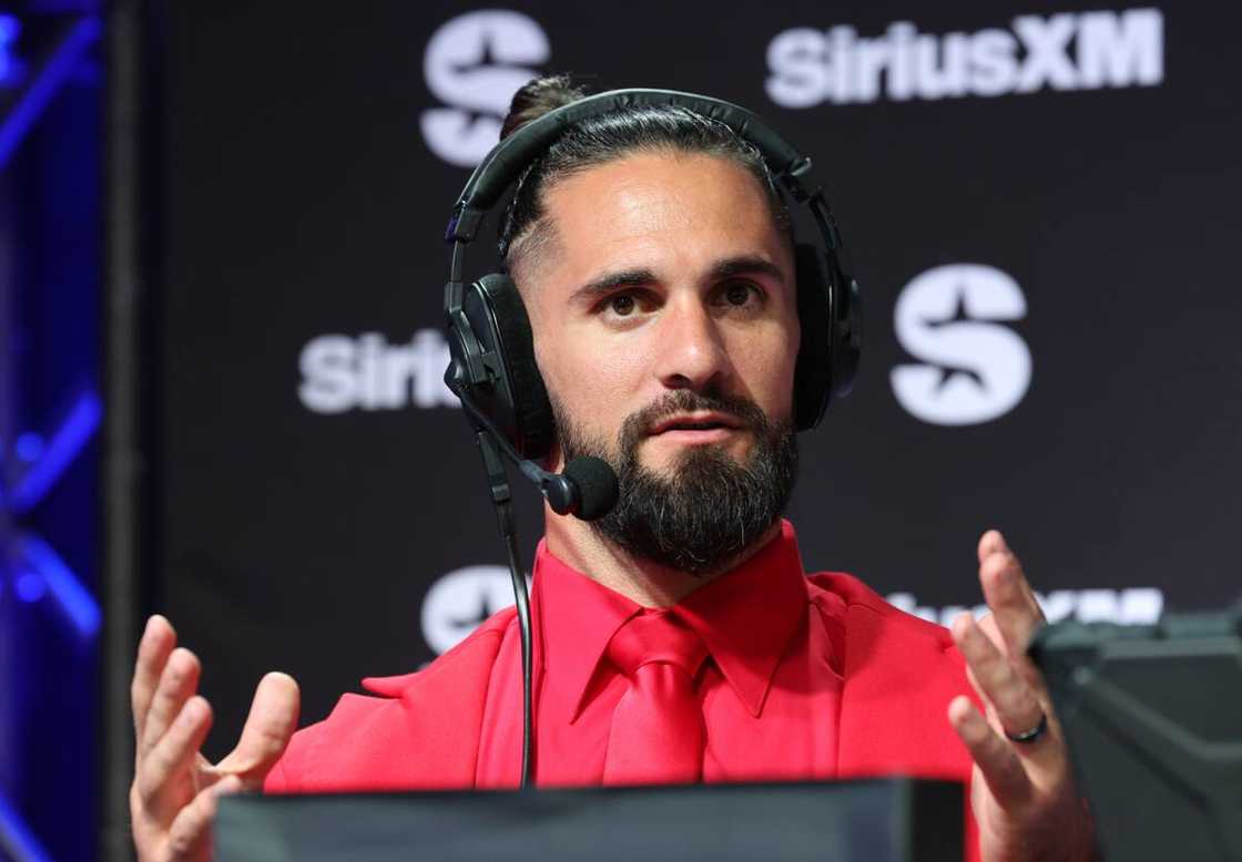 Seth Rollins at the Super Bowl Seth Rollins at the Super Bowl
