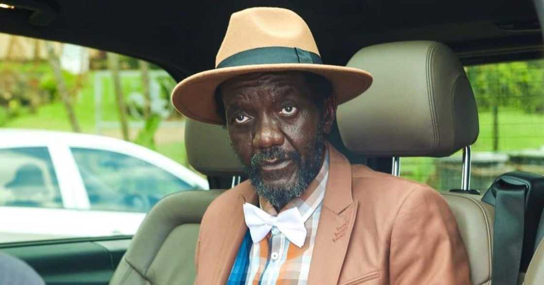 Ronald Mkhwanazi plays Bab' Nsimbi on 'Uzalo' Ronald Mkhwanazi plays Bab' Nsimbi on 'Uzalo'