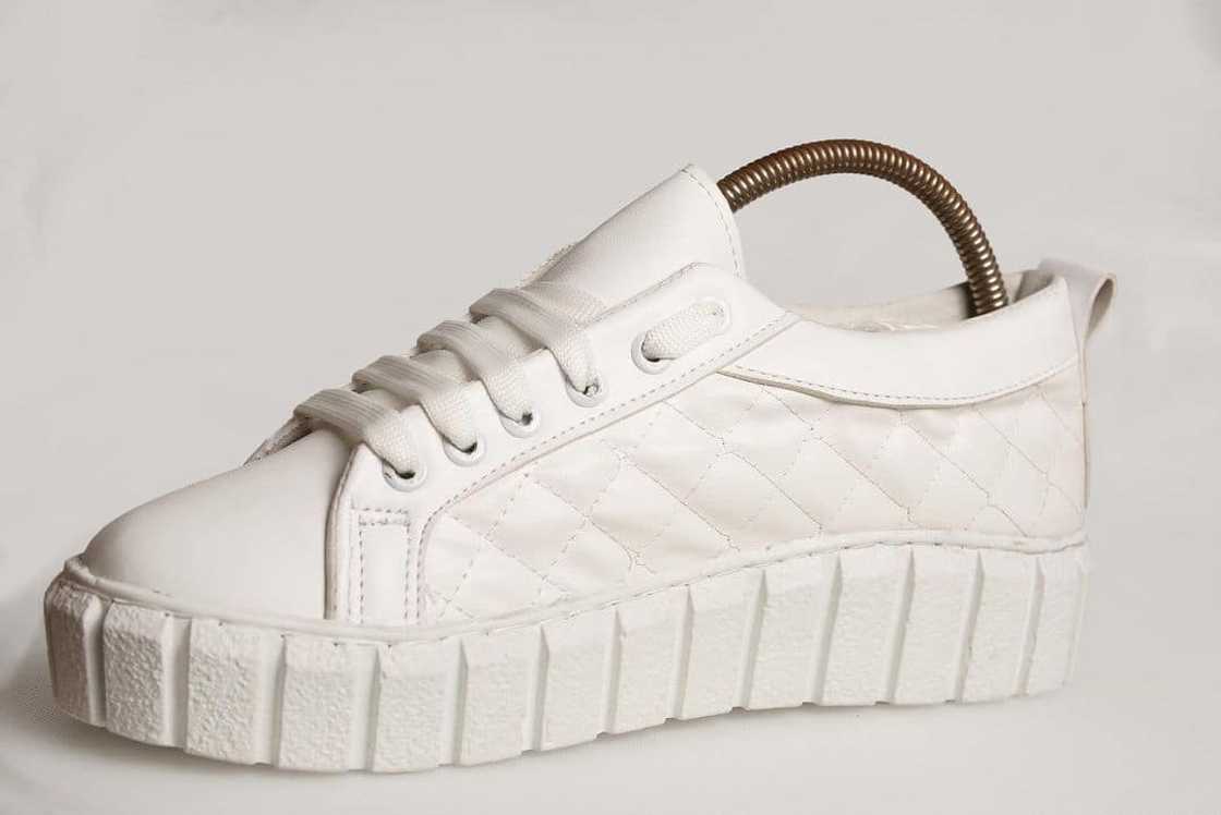 15 fashion tips on how to look expensive on a budget 15 fashion tips on how to look expensive on a budget