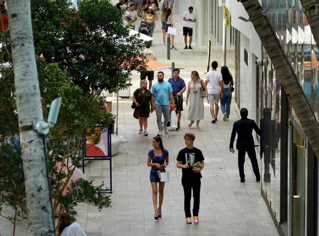 US retail sales was much stronger than expected in September, likely supported by a still resilient job market US retail sales was much stronger than expected in September, likely supported by a still resilient job market