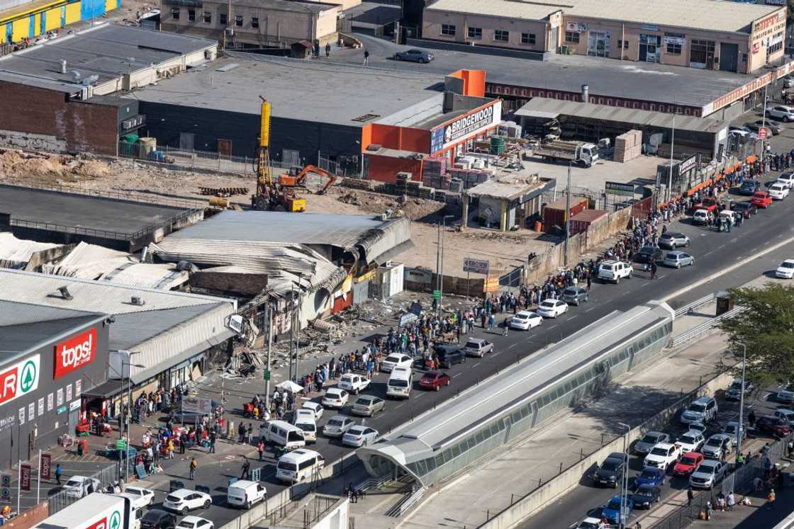 A robbery took place in the Durban CBD, but a Good Samaritan stepped in A robbery took place in the Durban CBD, but a Good Samaritan stepped in