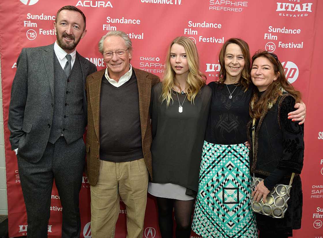 From (L-R) Ralph Ineson, Dennis Taylor, Anya Taylor Joy, Kate Dickie, and Jennifer Taylor From (L-R) Ralph Ineson, Dennis Taylor, Anya Taylor Joy, Kate Dickie, and Jennifer Taylor