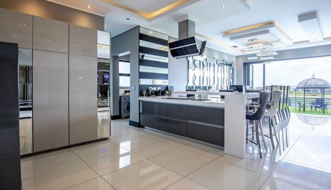 Inside Ernie Els’ R25 million Copperleaf Mansion Near Sandton and Centurion Inside Ernie Els’ R25 million Copperleaf Mansion Near Sandton and Centurion