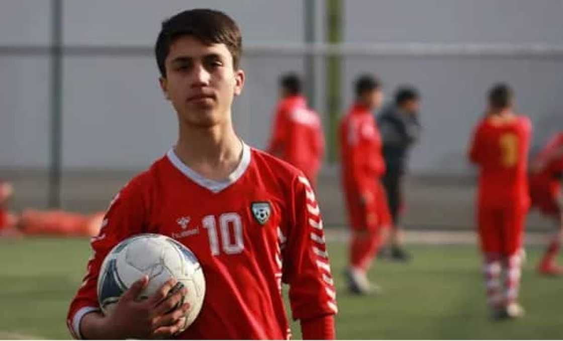 Footballer, Zaki Anwari, Dies, Plane, Kabul, Afghanistan, Afghan, Player, US plane, Airlifting, Taliban, American, Military aircraft