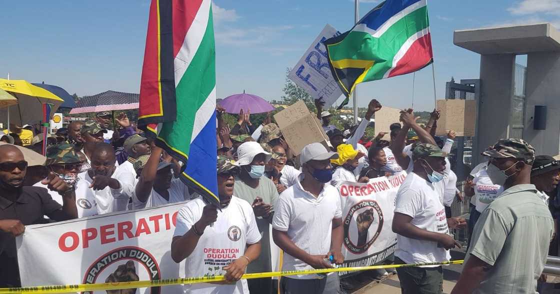 Operation Dudula, xenophobia, foreign nationals, Soweto, Hillbrow, Johannesburg Operation Dudula, xenophobia, foreign nationals, Soweto, Hillbrow, Johannesburg