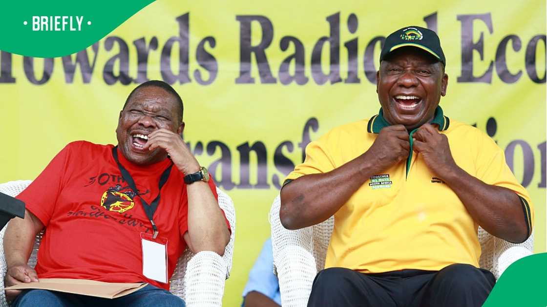 Mzansi calls out politicians