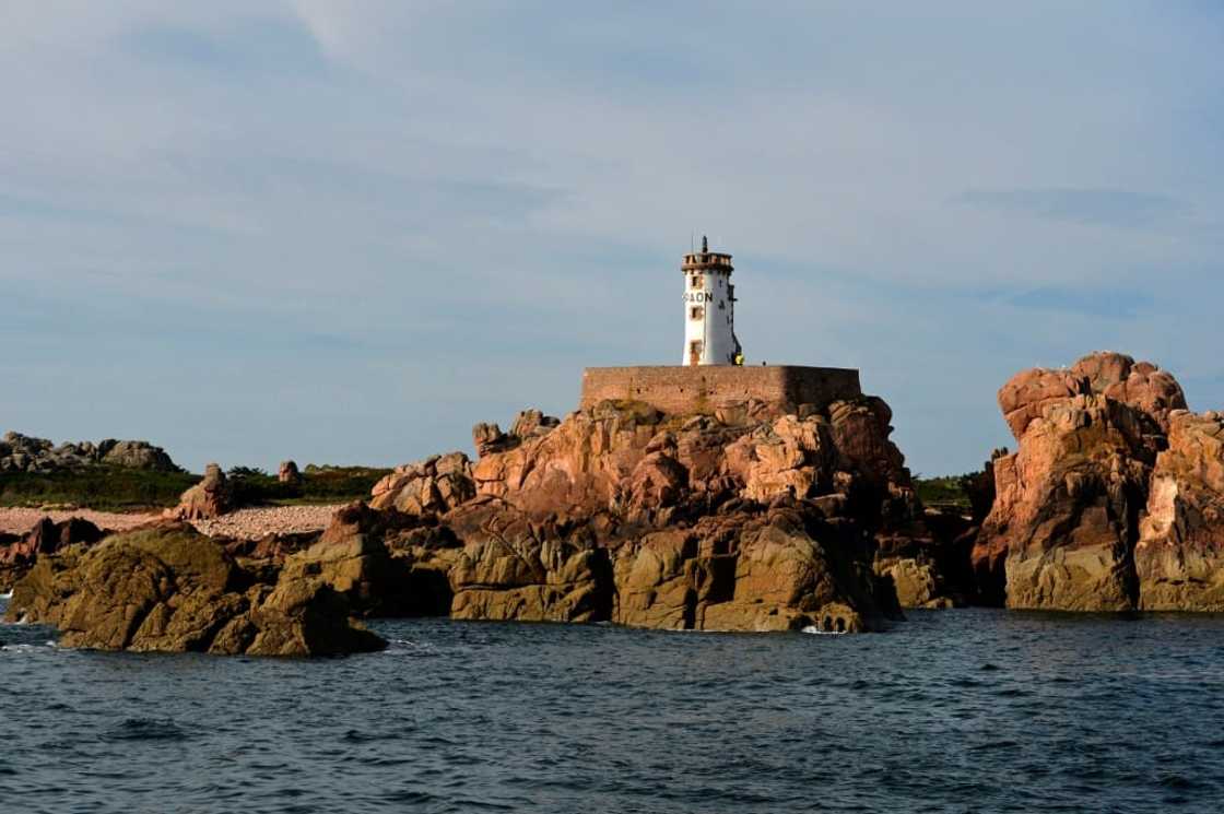 The France Tourism Alliance says that 80 percent of tourists flock to just 20 percent of territory in the country The France Tourism Alliance says that 80 percent of tourists flock to just 20 percent of territory in the country