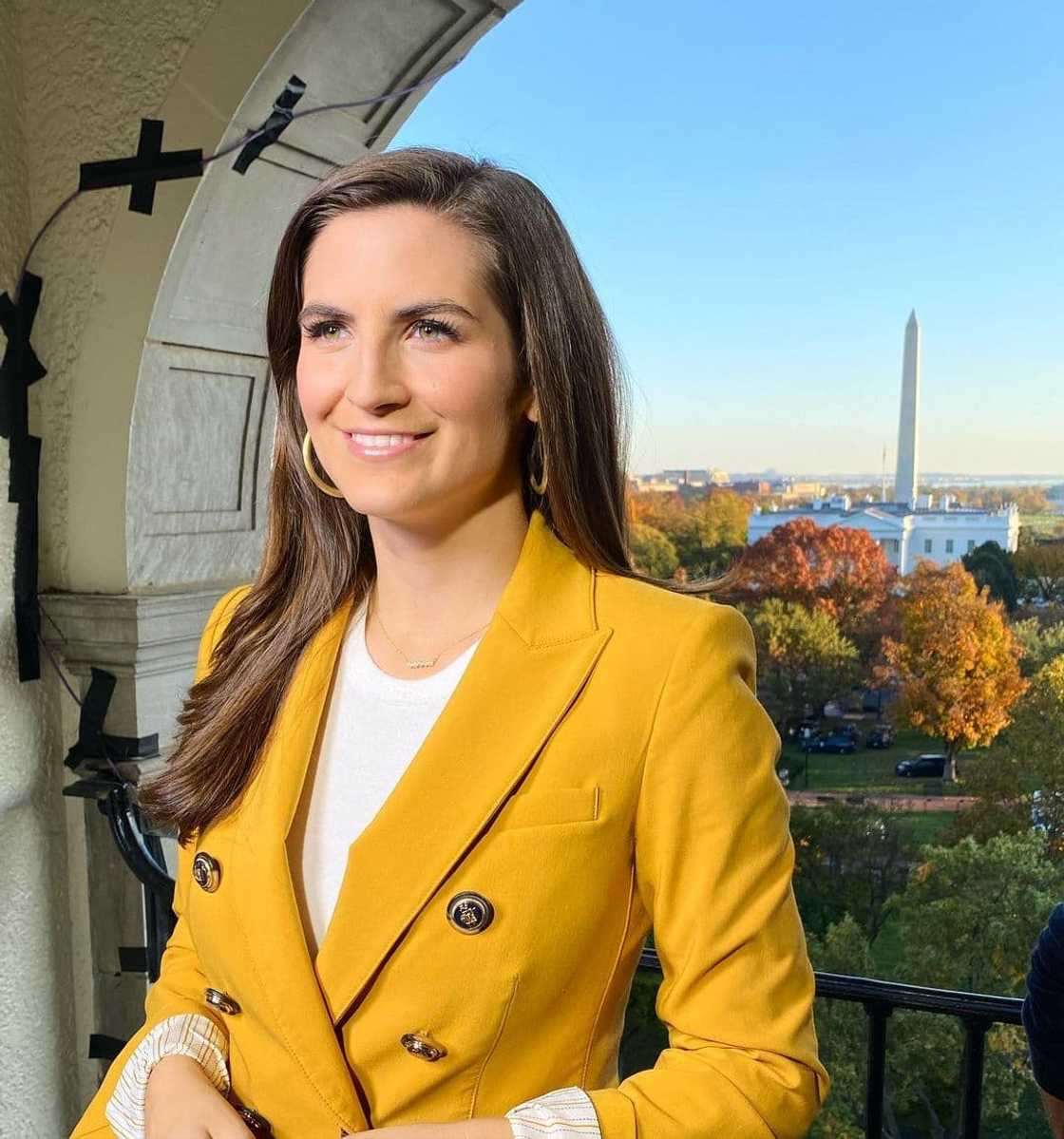 Kaitlan Collins salary Kaitlan Collins salary