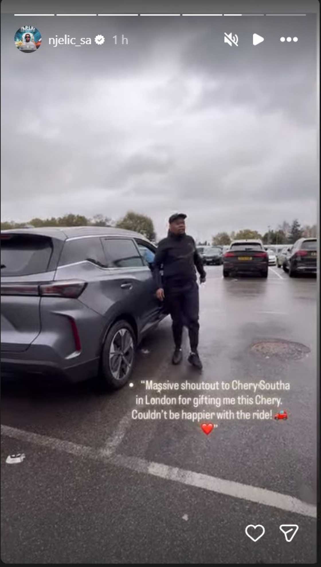 SA reacts to video of Njelic hanging out with two white kids SA reacts to video of Njelic hanging out with two white kids