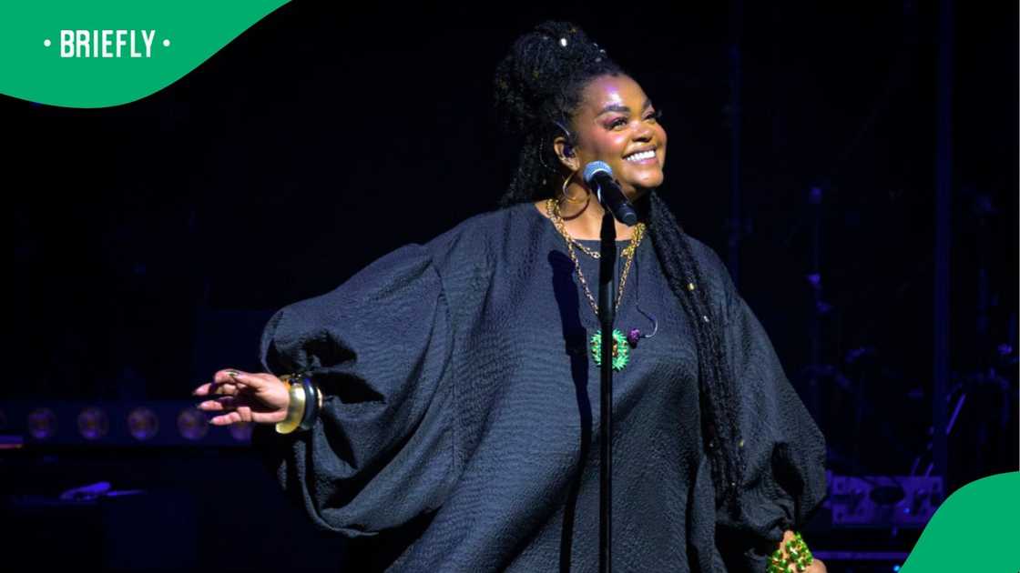 Jill Scott appreciated her fans for the support. Jill Scott appreciated her fans for the support.