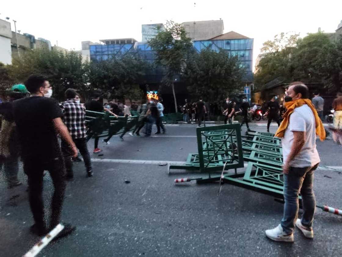 Demonstrators take to the streets of Tehran Demonstrators take to the streets of Tehran